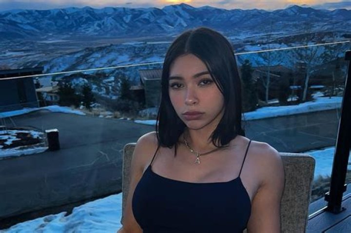 Aishah Sofey's Public Content Unveiled: Exploring Her Fitness, Fashion, and Lifestyle Reveals