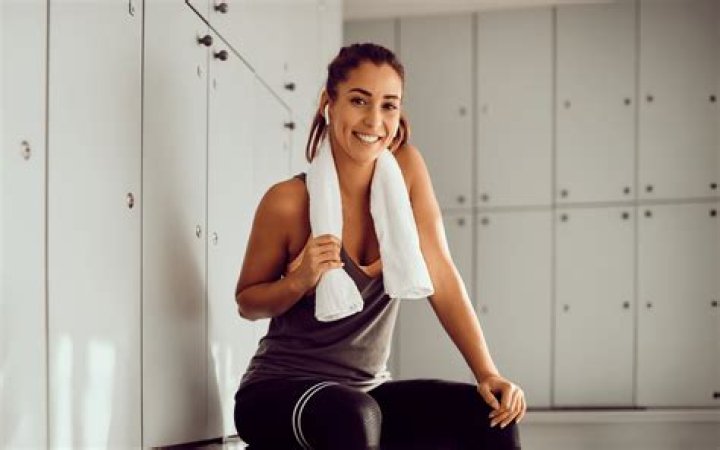 Discovering Aishah Sofey: The Influencer Shaping Fitness, Fashion, and Lifestyle