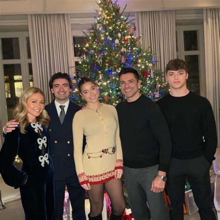 Is Kelly Ripa's Son Married