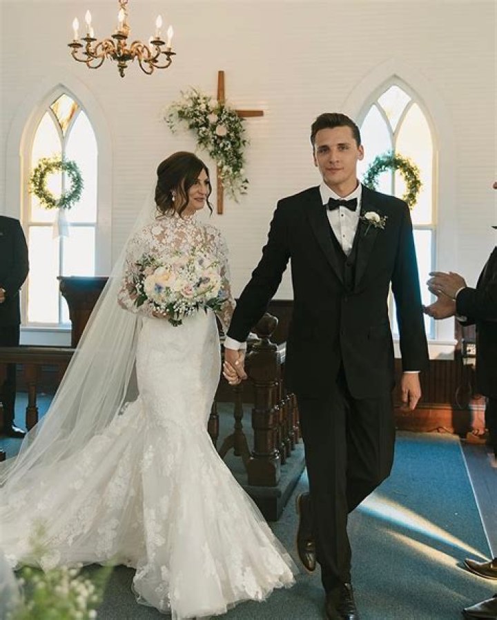 Unraveling the Mystery: Who is Brandon Coleman of The Red Clay Strays and Is He Married?