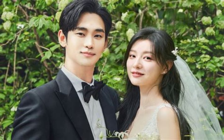 Unveiling Kim Jung-hyun's Wife: A Look into the Actor's Private World
